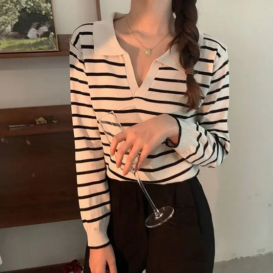 Simple loose Korean women’s polo shirt